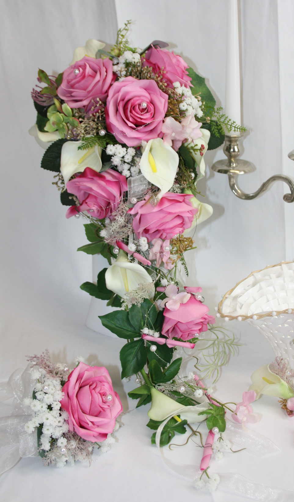 1039 Brautstrauss pretty pink mit Callas - Image 2