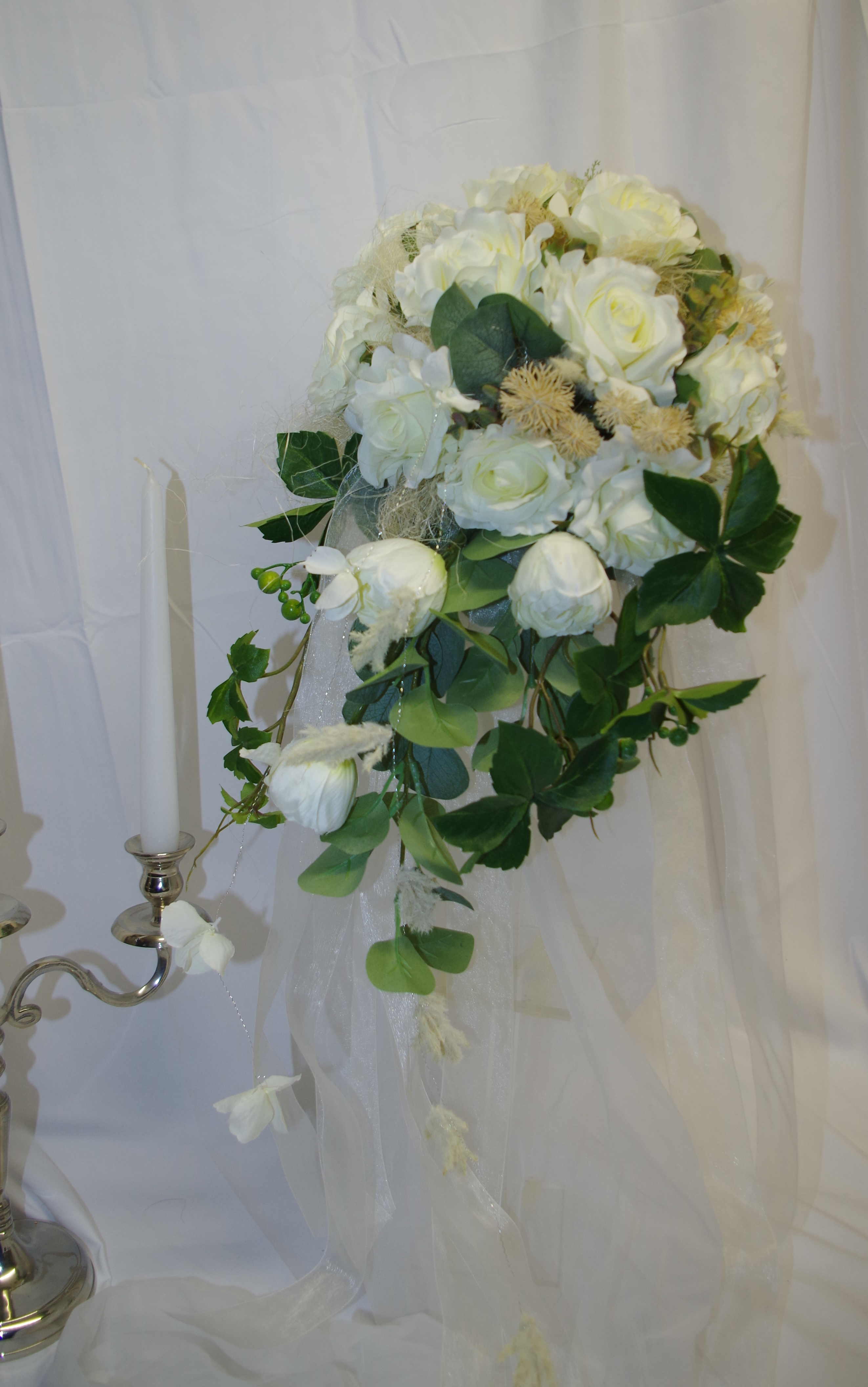 1047 Brautstrauss Boho Wasserfall - Image 2