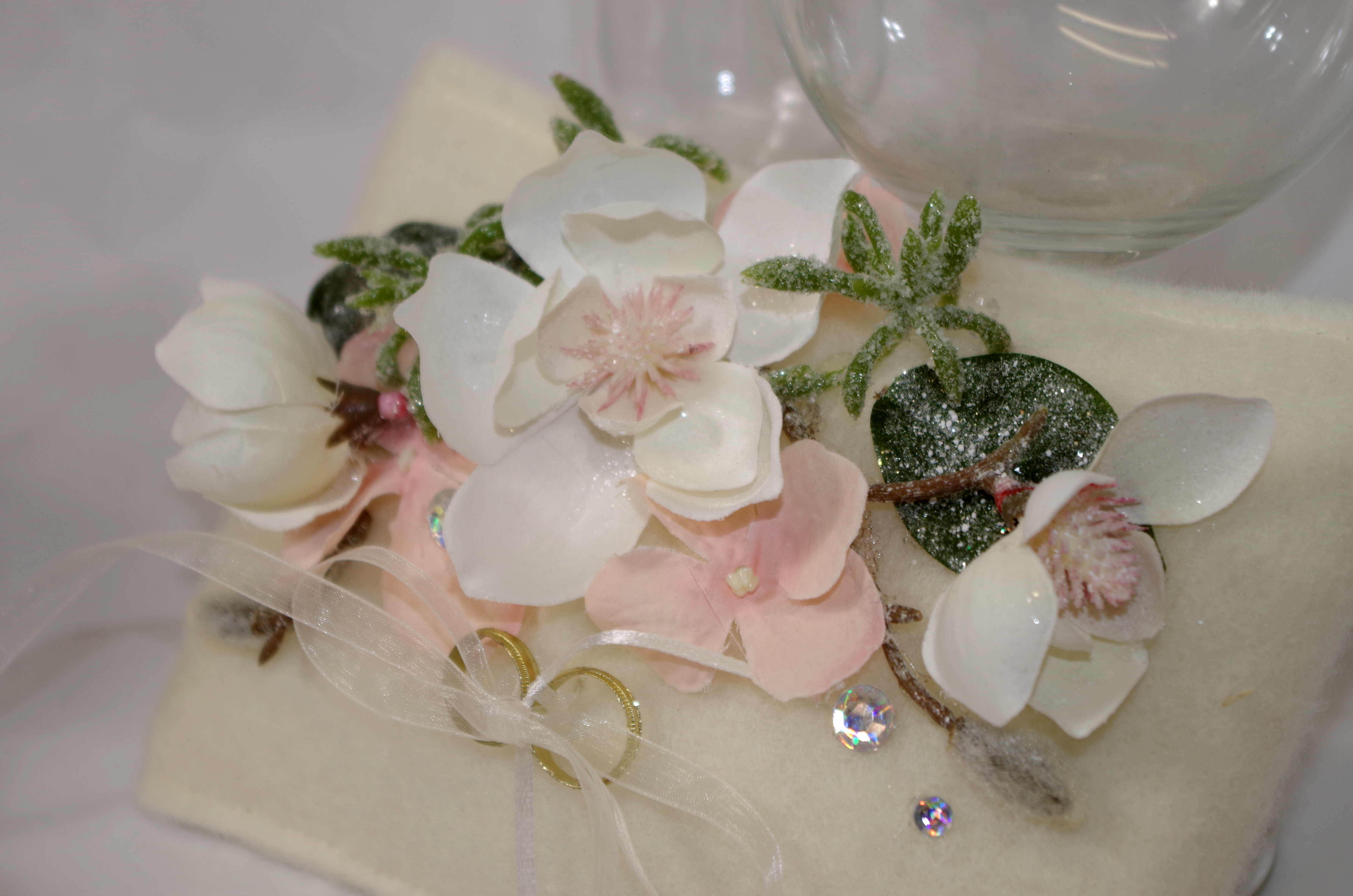 2014 Ringkissen Winterhochzeit Magnolie - Image 2