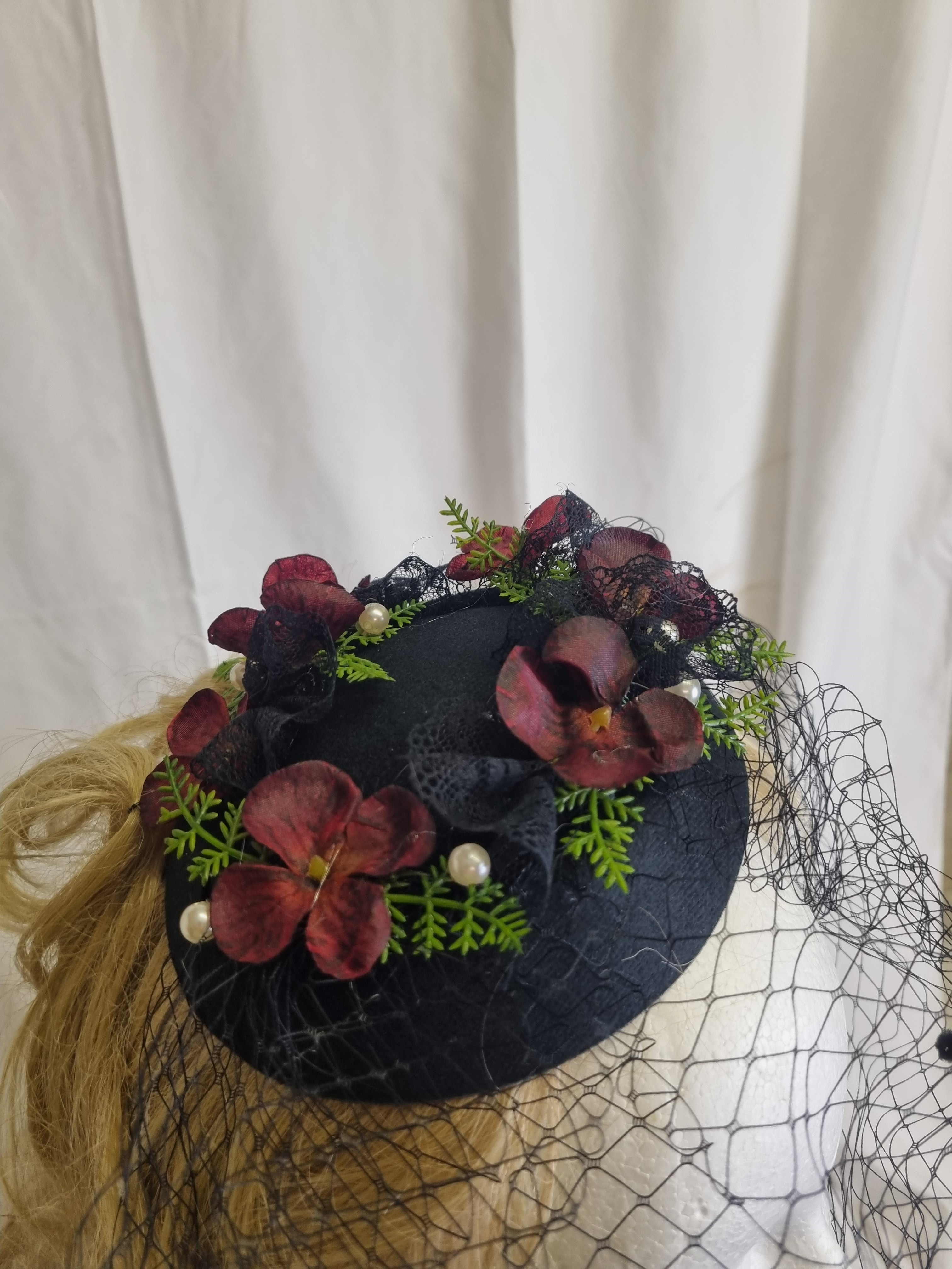 4016 Haarschmuck Gotic Fascinator schwarz - Image 3