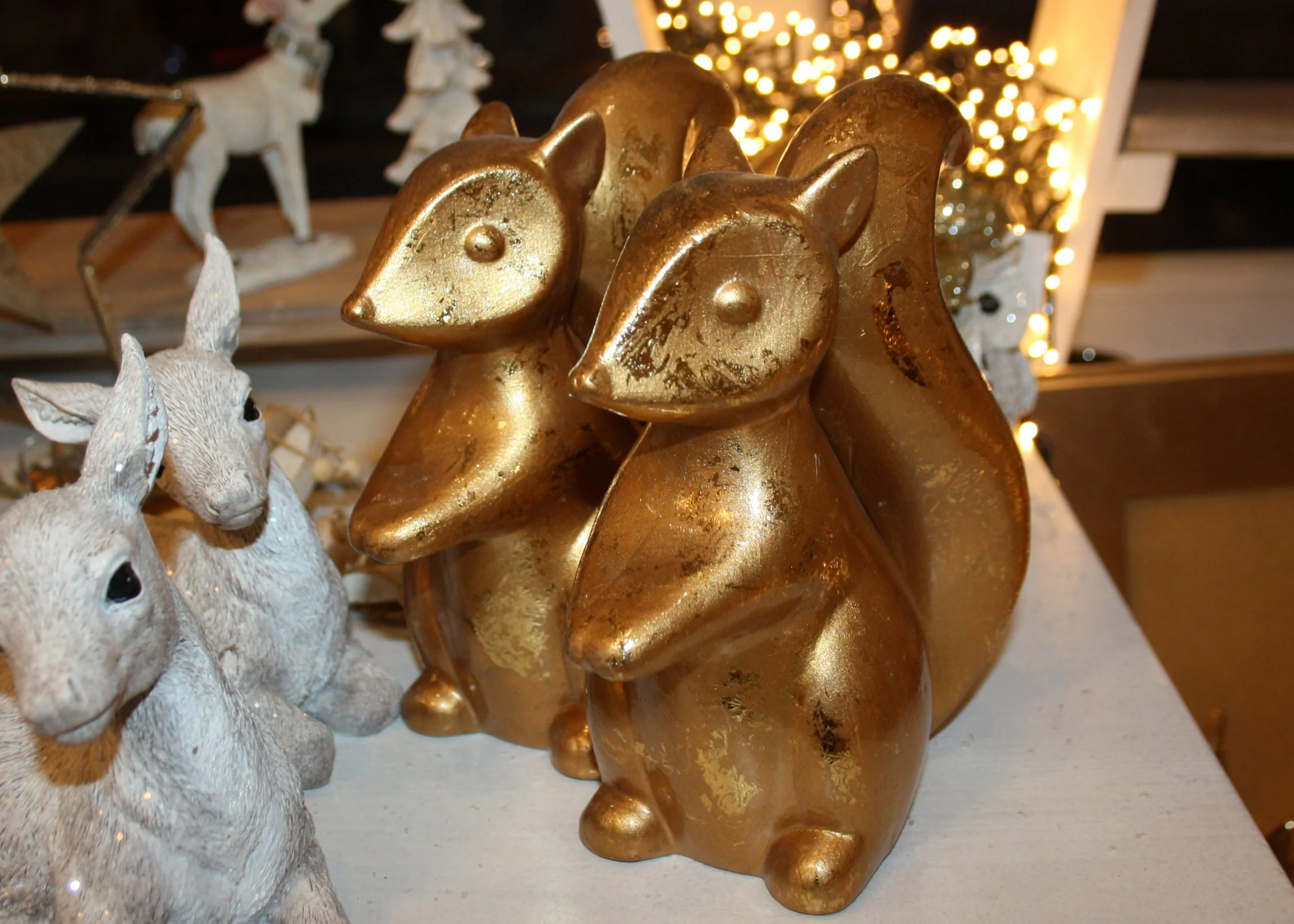 8062 Eichhörnchen in gold