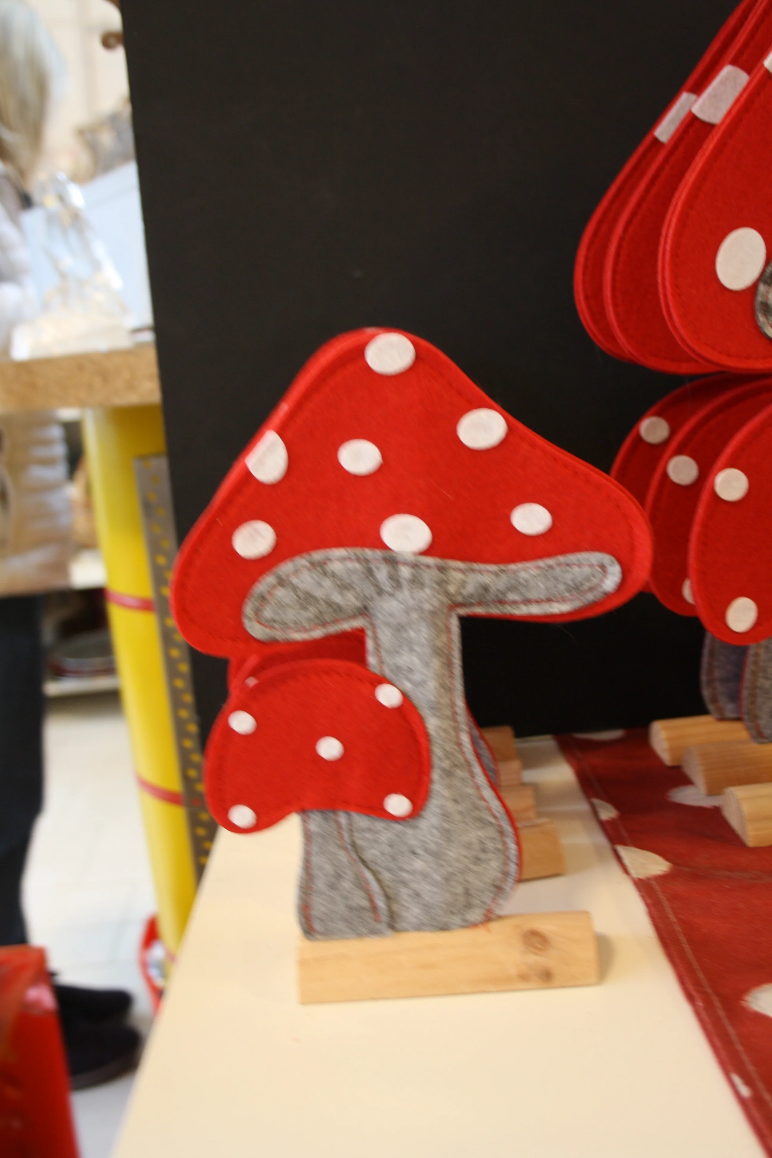 8081 Filzpilz in 2 Größen - Image 3