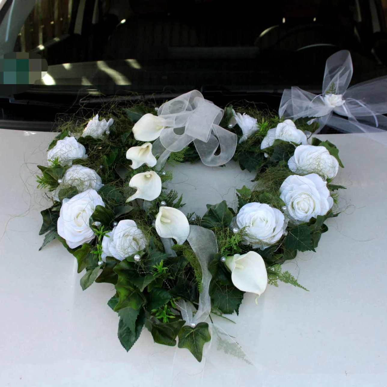 Brautauto: Autoherz Rosen und Callas moderne Linie