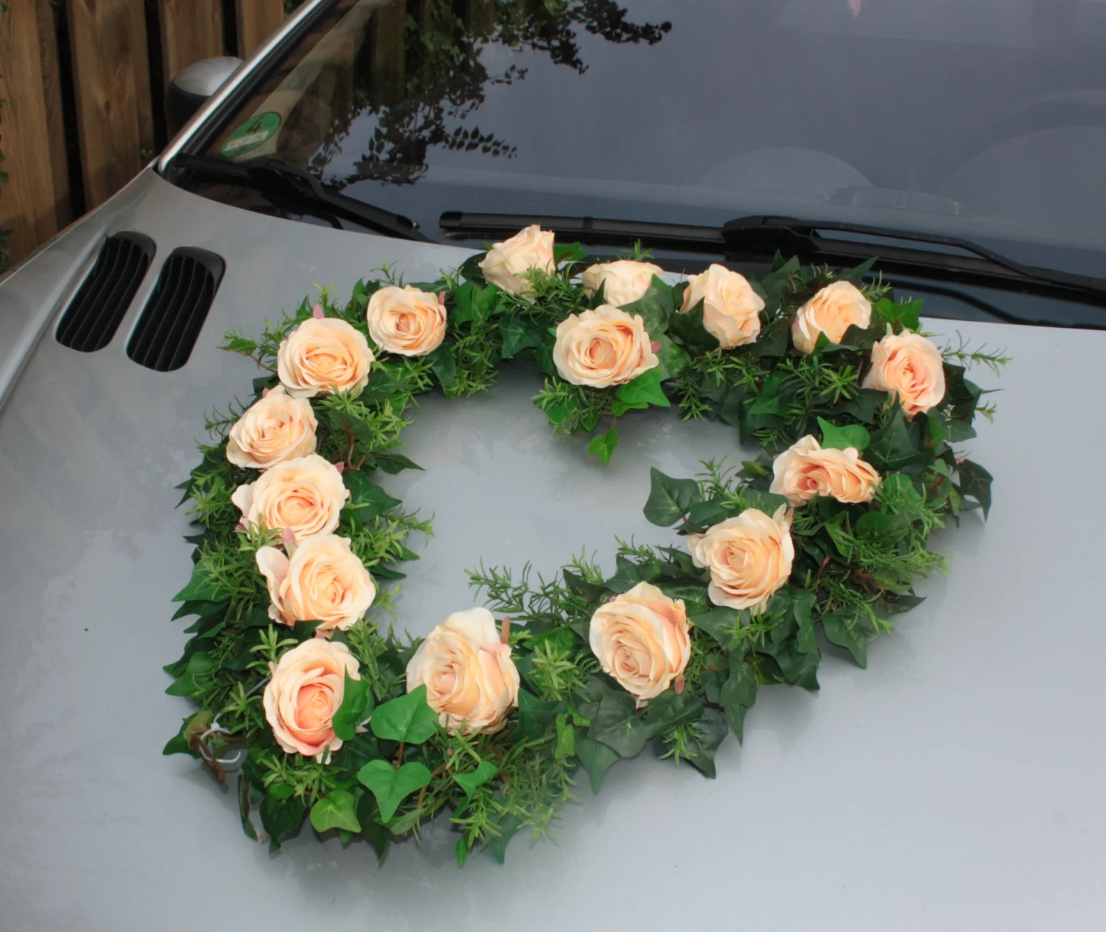 Brautauto: Autoherz offen, Blüte an Blüte - Image 4