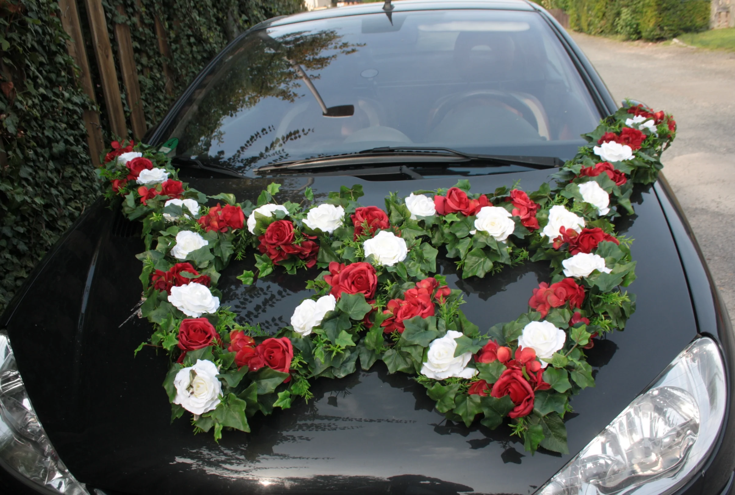 Autodeko zur Hochzeit: Autoherz als Doppelherz im Farbwechsel - Image 2