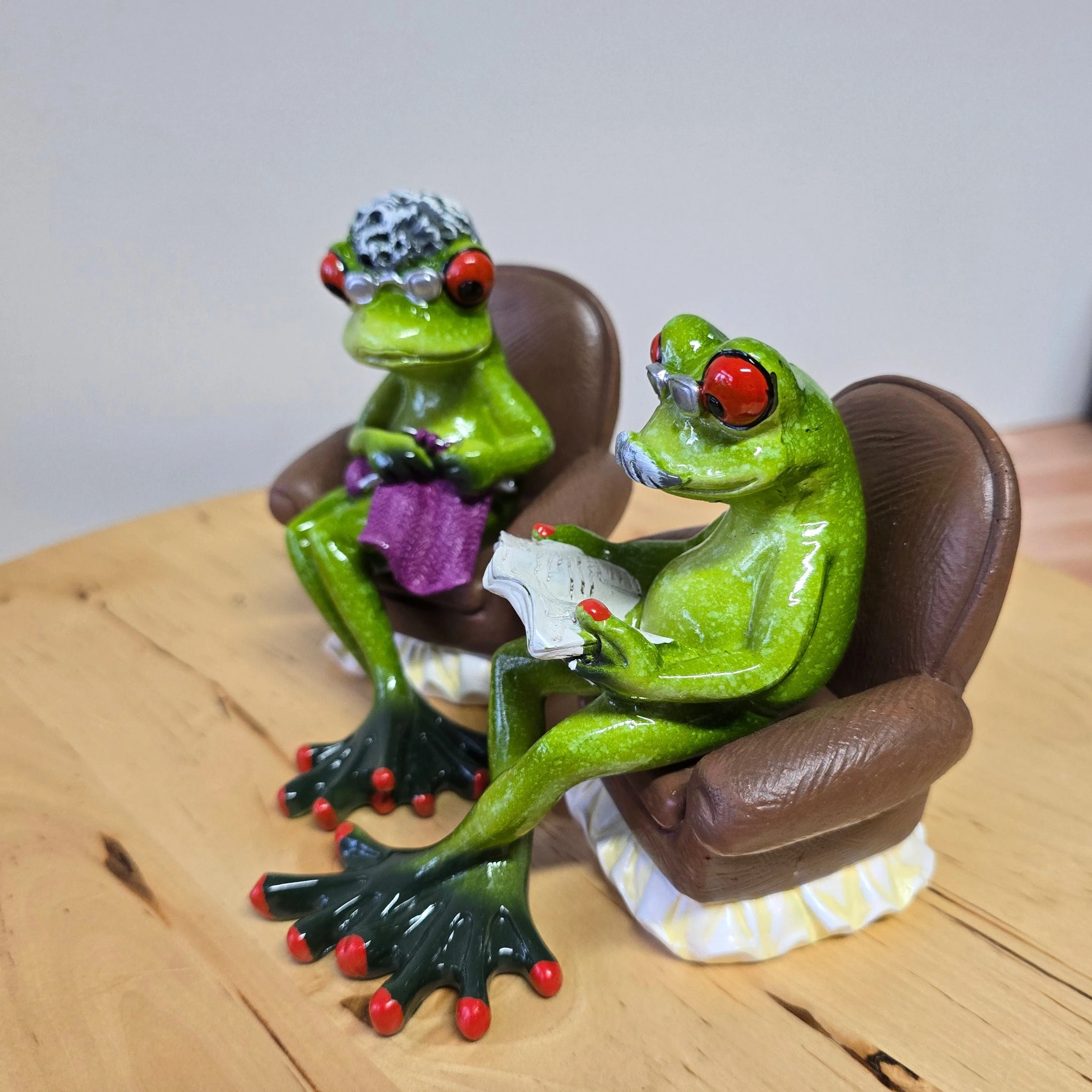 Frösche Oma und Opa im Sessel - Image 2
