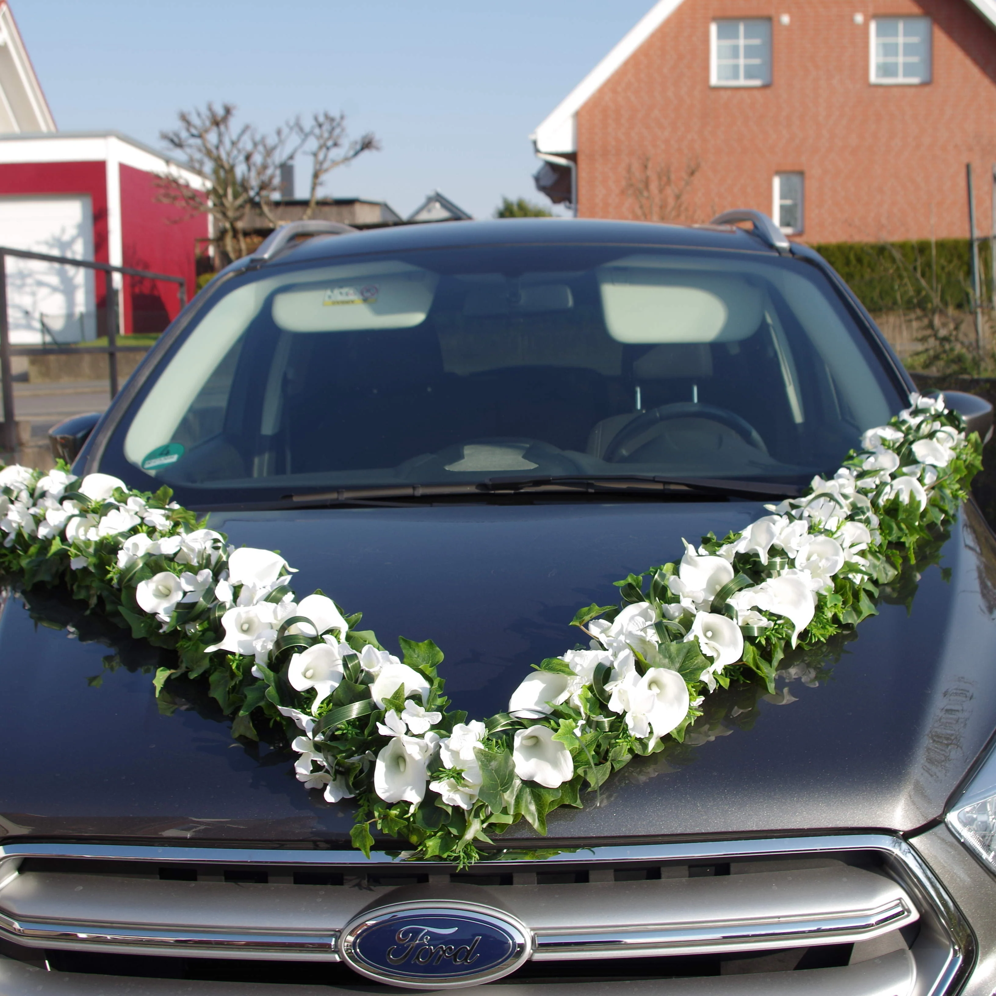 Autoschmuck zur Hochzeit: V-Girlande Callas Pur (Gr. 3) - Image 2