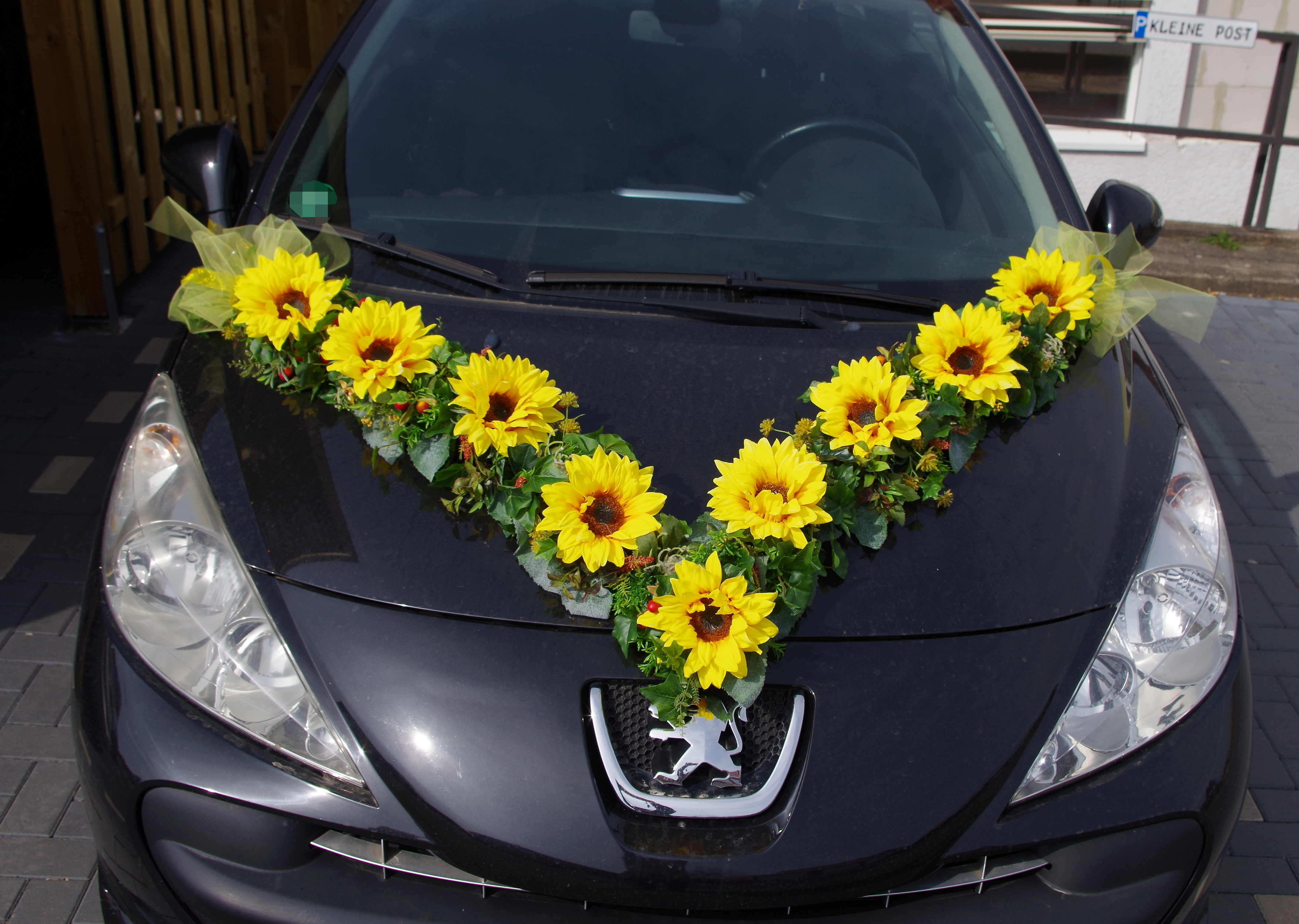 Für ihre Sommerhochzeit: V-Girlande Sonnenblumen - Image 4